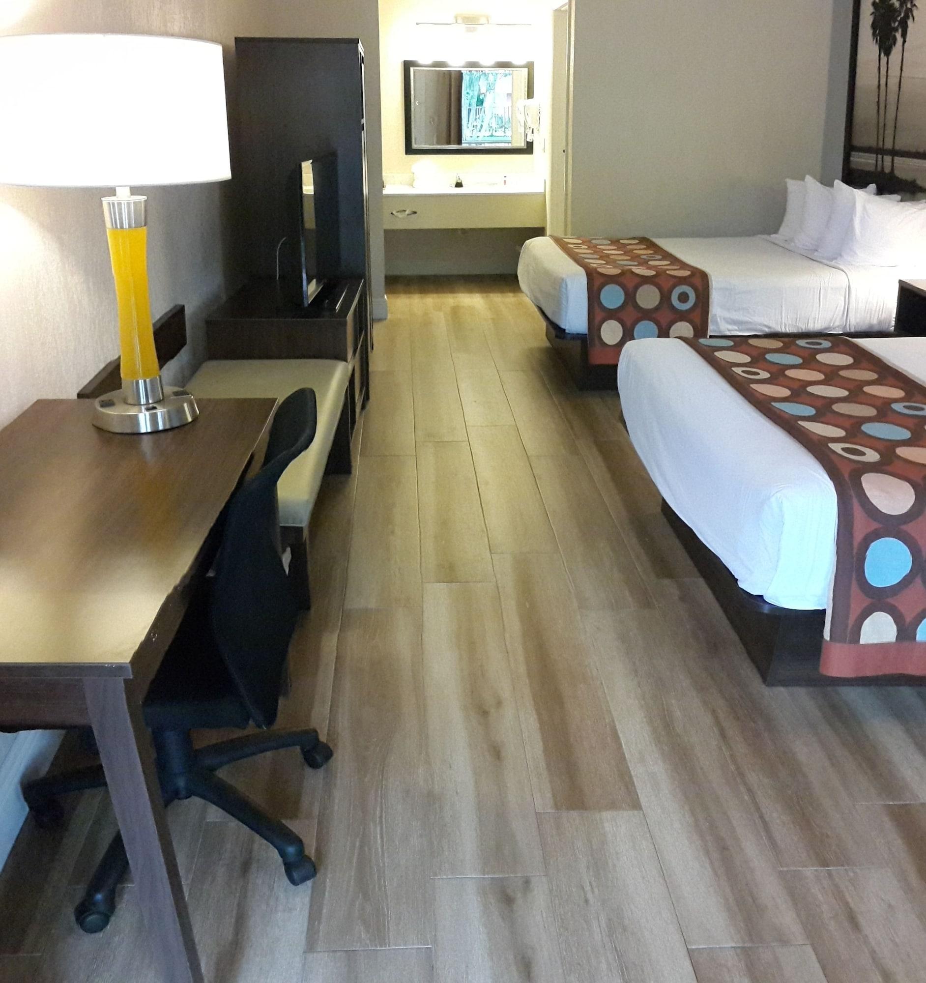 ซูเปอร์ 8 บาย วินด์แฮม ฟลอริดาซิตี้/โฮมสเตด/เอเวอร์เกลดส์ Motel ภายนอก รูปภาพ