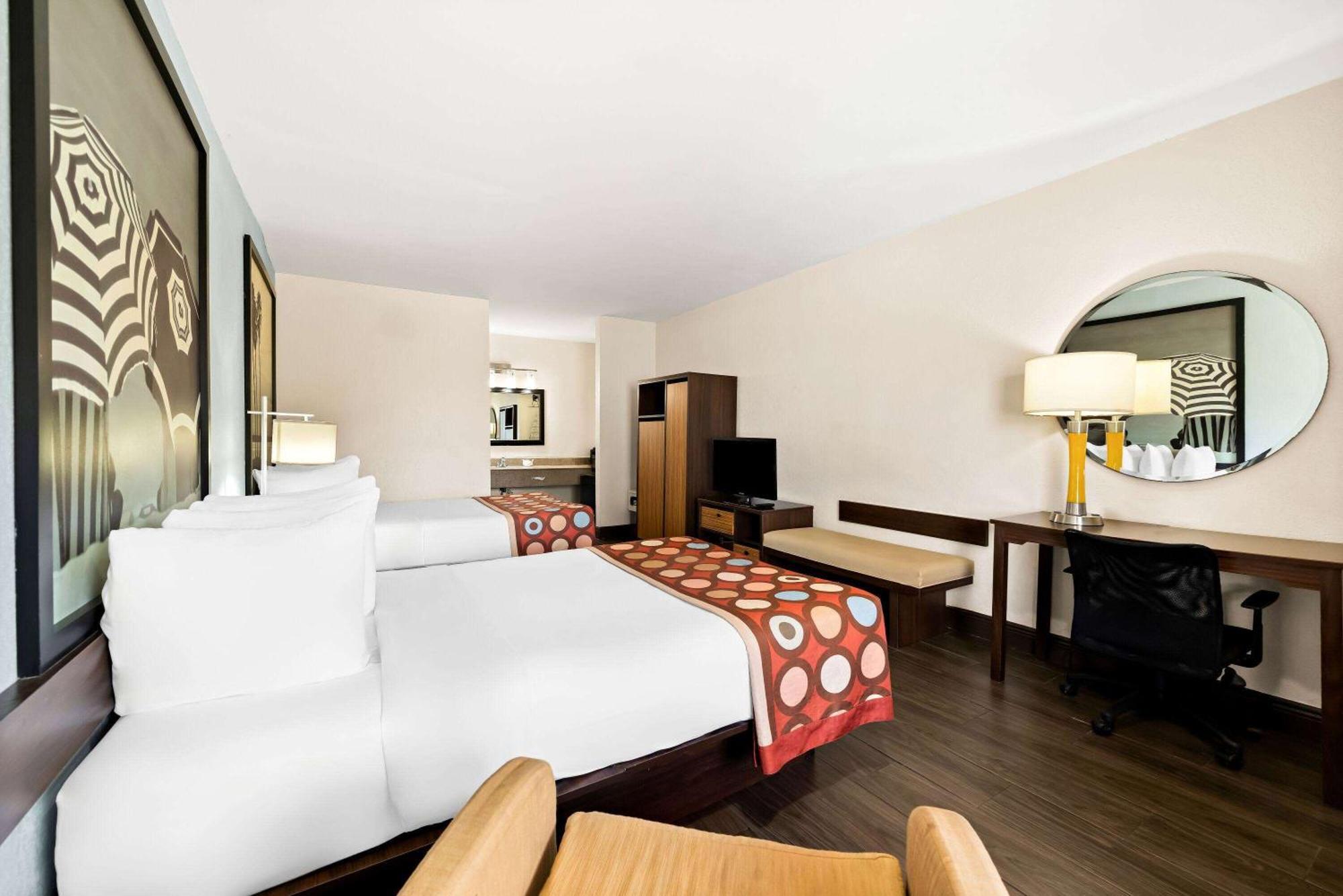 ซูเปอร์ 8 บาย วินด์แฮม ฟลอริดาซิตี้/โฮมสเตด/เอเวอร์เกลดส์ Motel ภายนอก รูปภาพ