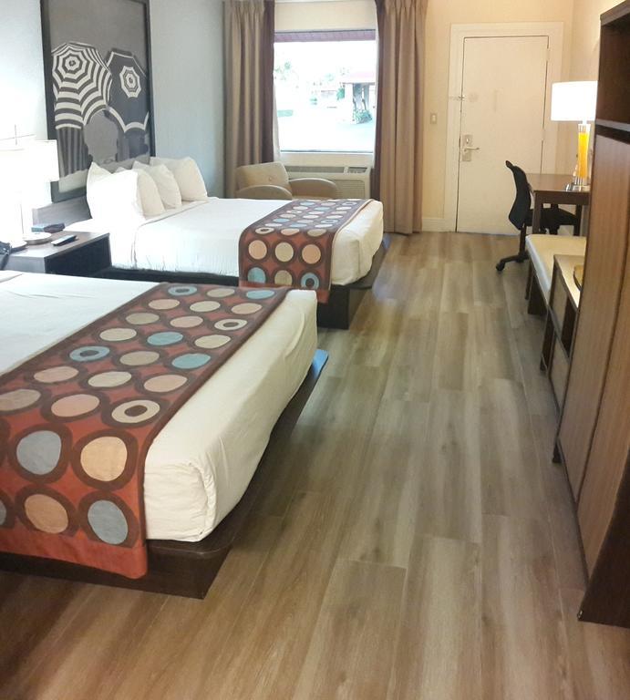 ซูเปอร์ 8 บาย วินด์แฮม ฟลอริดาซิตี้/โฮมสเตด/เอเวอร์เกลดส์ Motel ภายนอก รูปภาพ