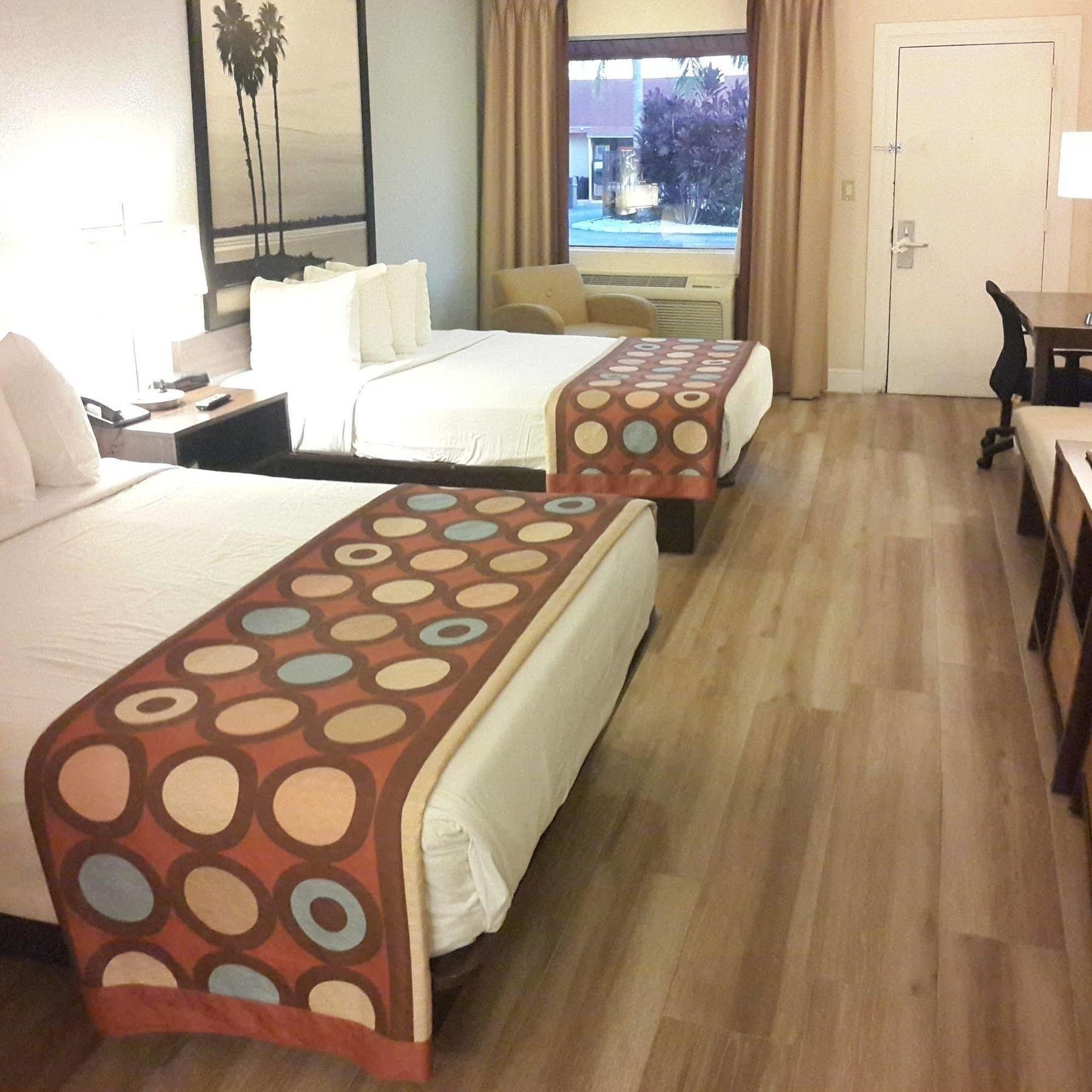 ซูเปอร์ 8 บาย วินด์แฮม ฟลอริดาซิตี้/โฮมสเตด/เอเวอร์เกลดส์ Motel ภายนอก รูปภาพ